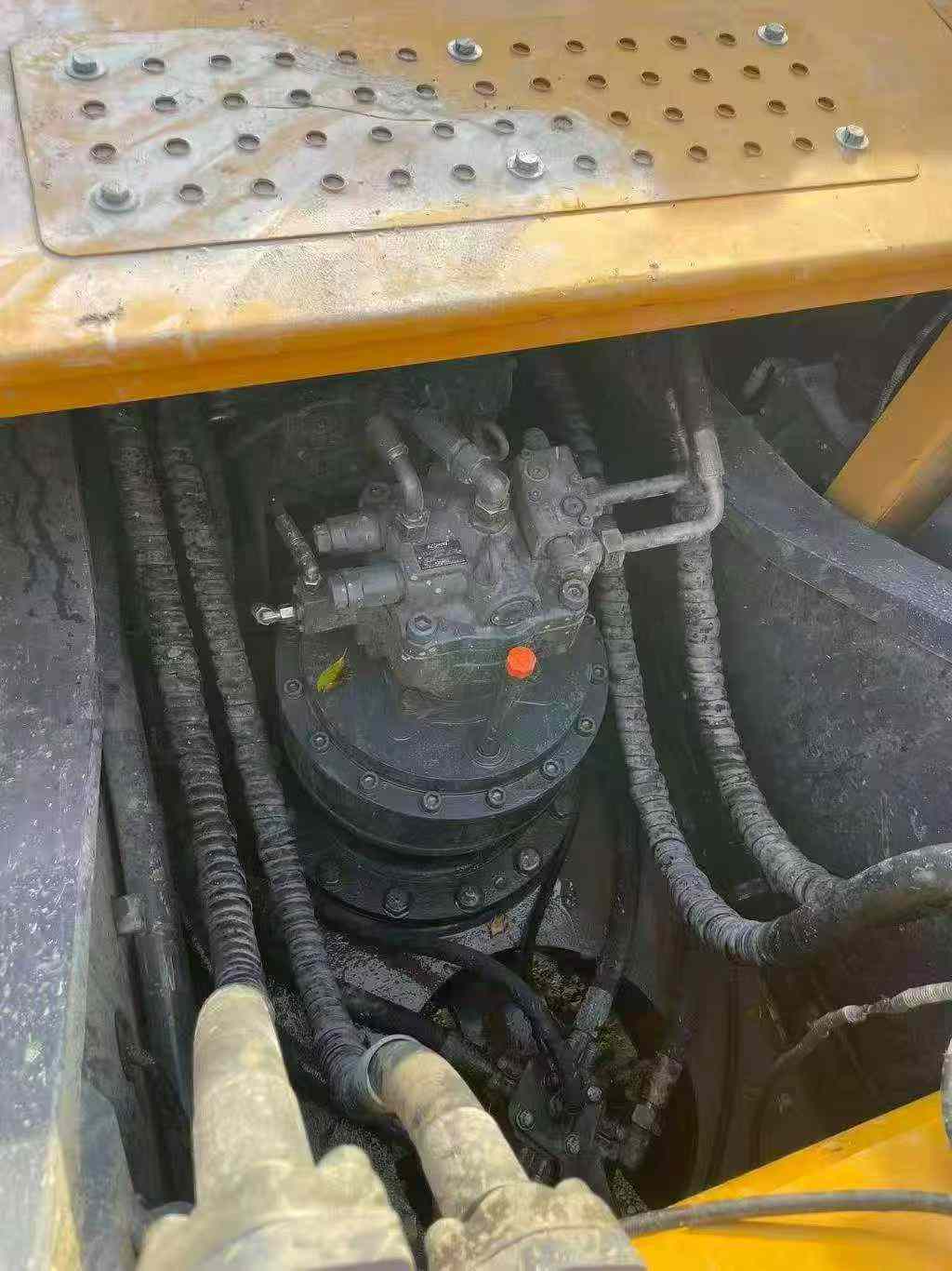 شراء حفارة XCMG XE370 مستعملة / 2