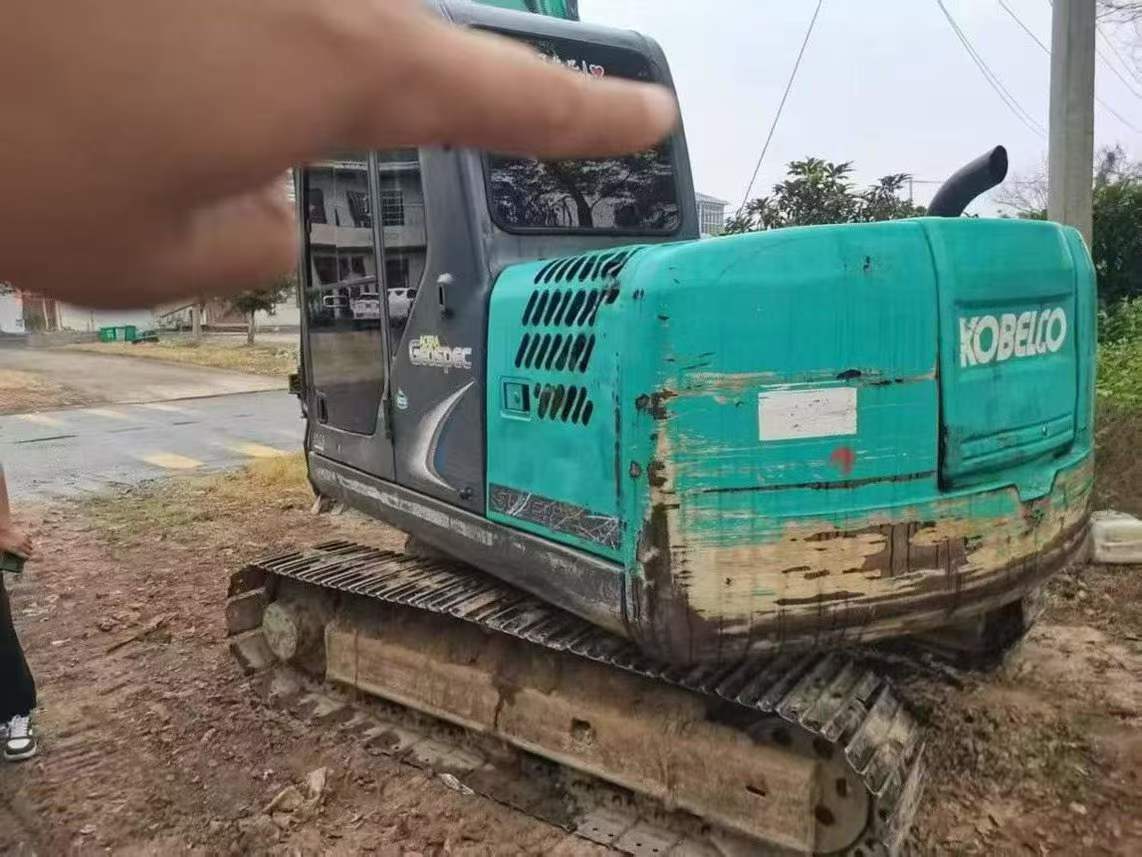 Buy Kobelco SK75 Used Excavator