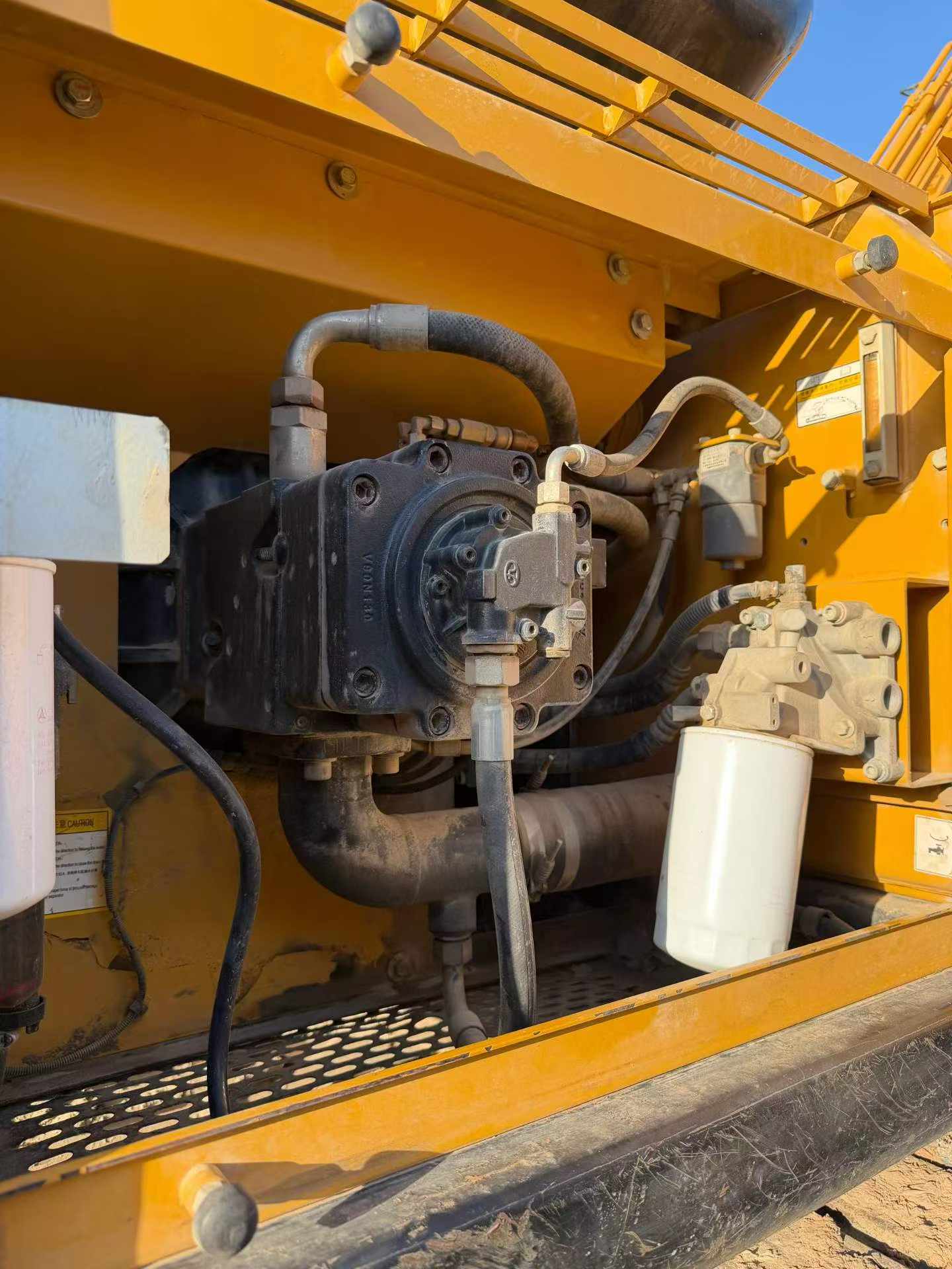 Buy Sany SY205C Used Excavator / 4