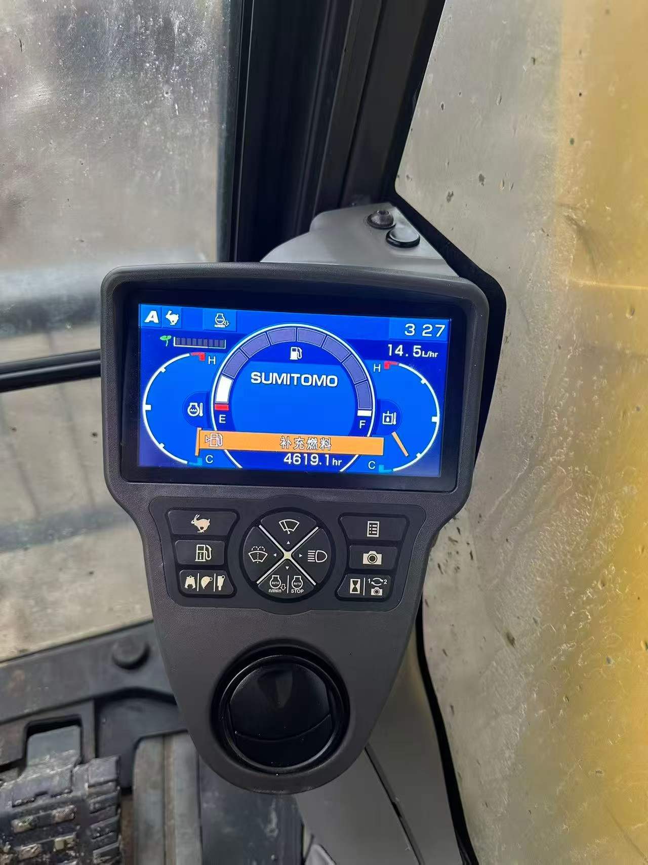 شراء حفارة Sumitomo SH360-5 مستعملة / 7