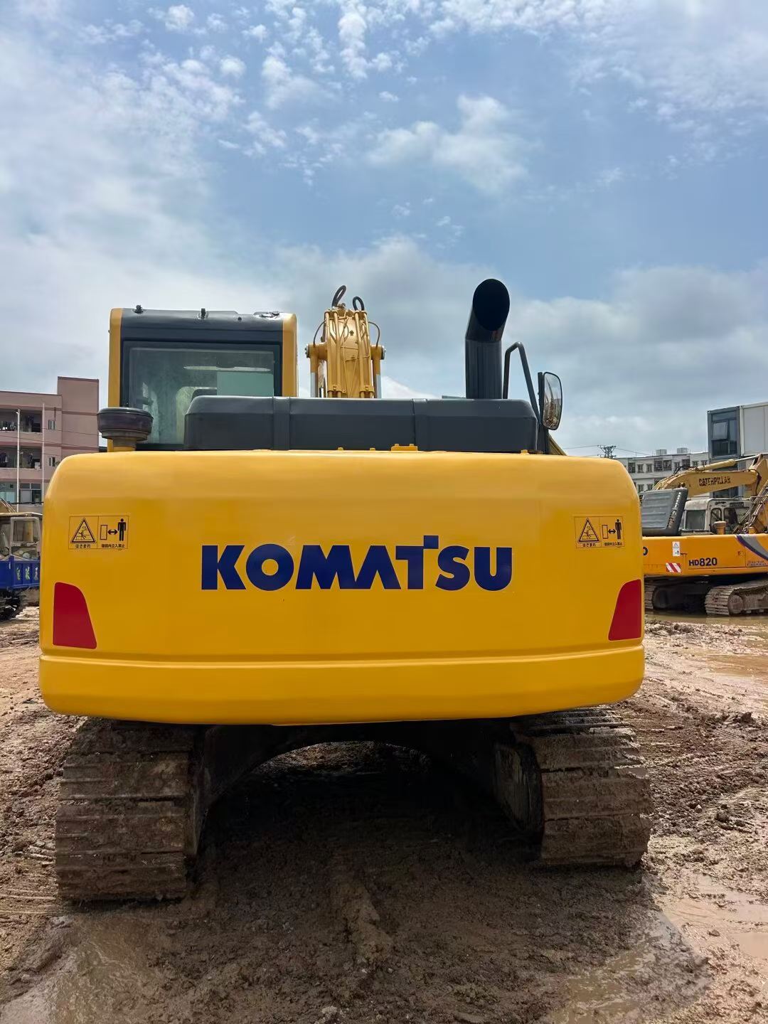 Compre Excavadora Komatsu PC110-7 Usada / 9