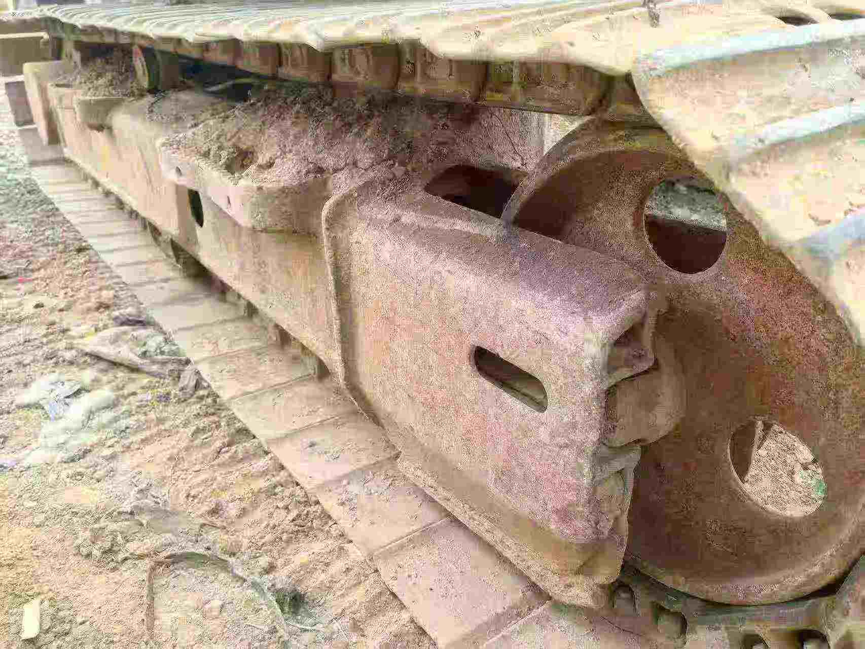 Купить Подержанный Экскаватор Komatsu PC130 / 2