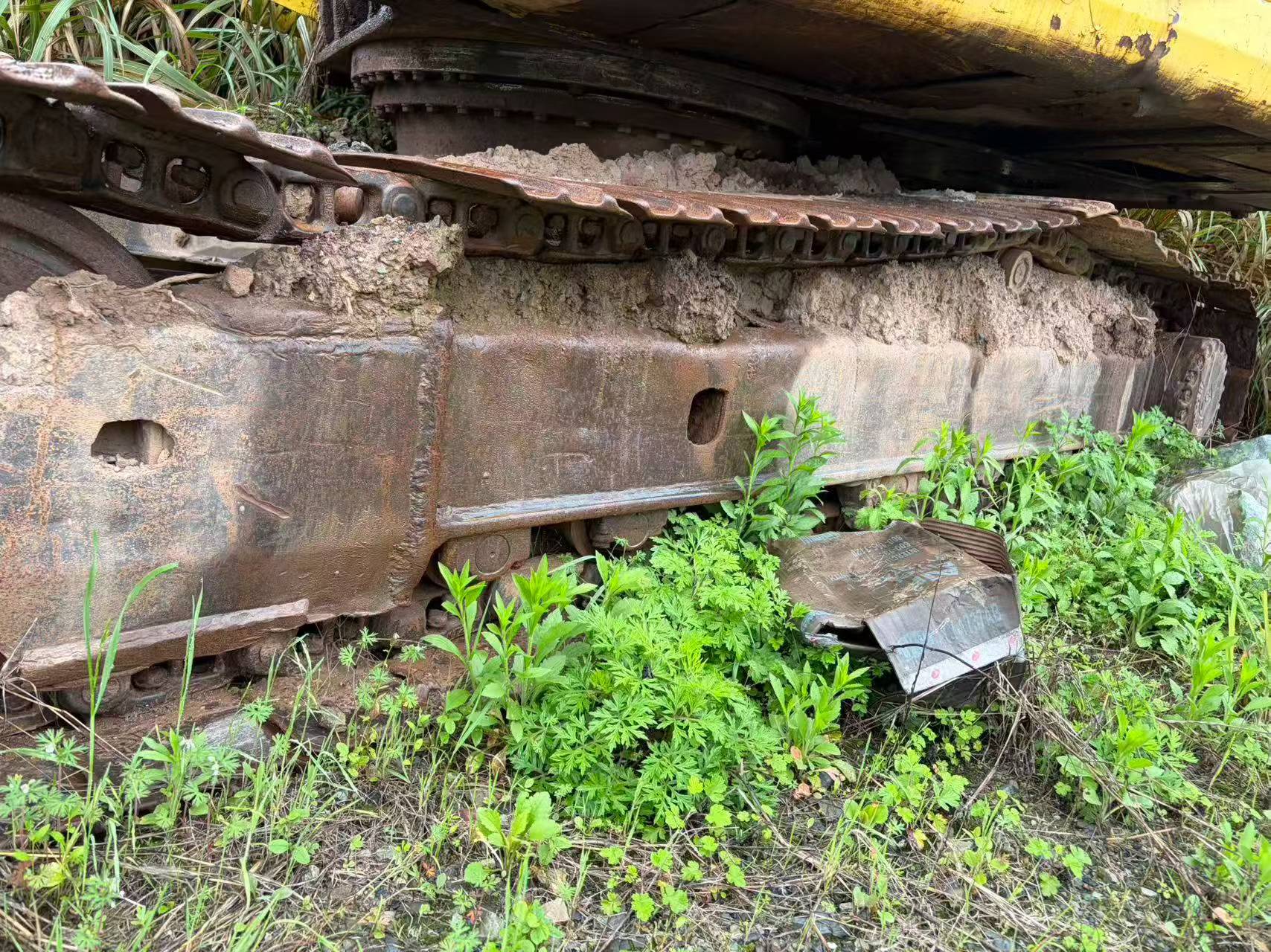 Buy Komatsu PC200-7 Used Excavator / 2