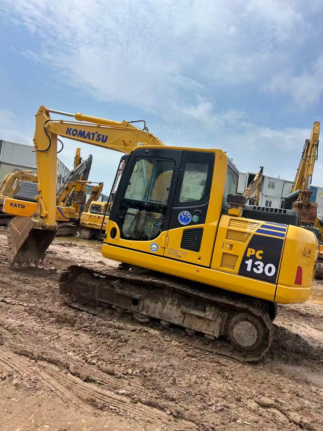 Compre Excavadora Komatsu PC110-7 Usada / 3