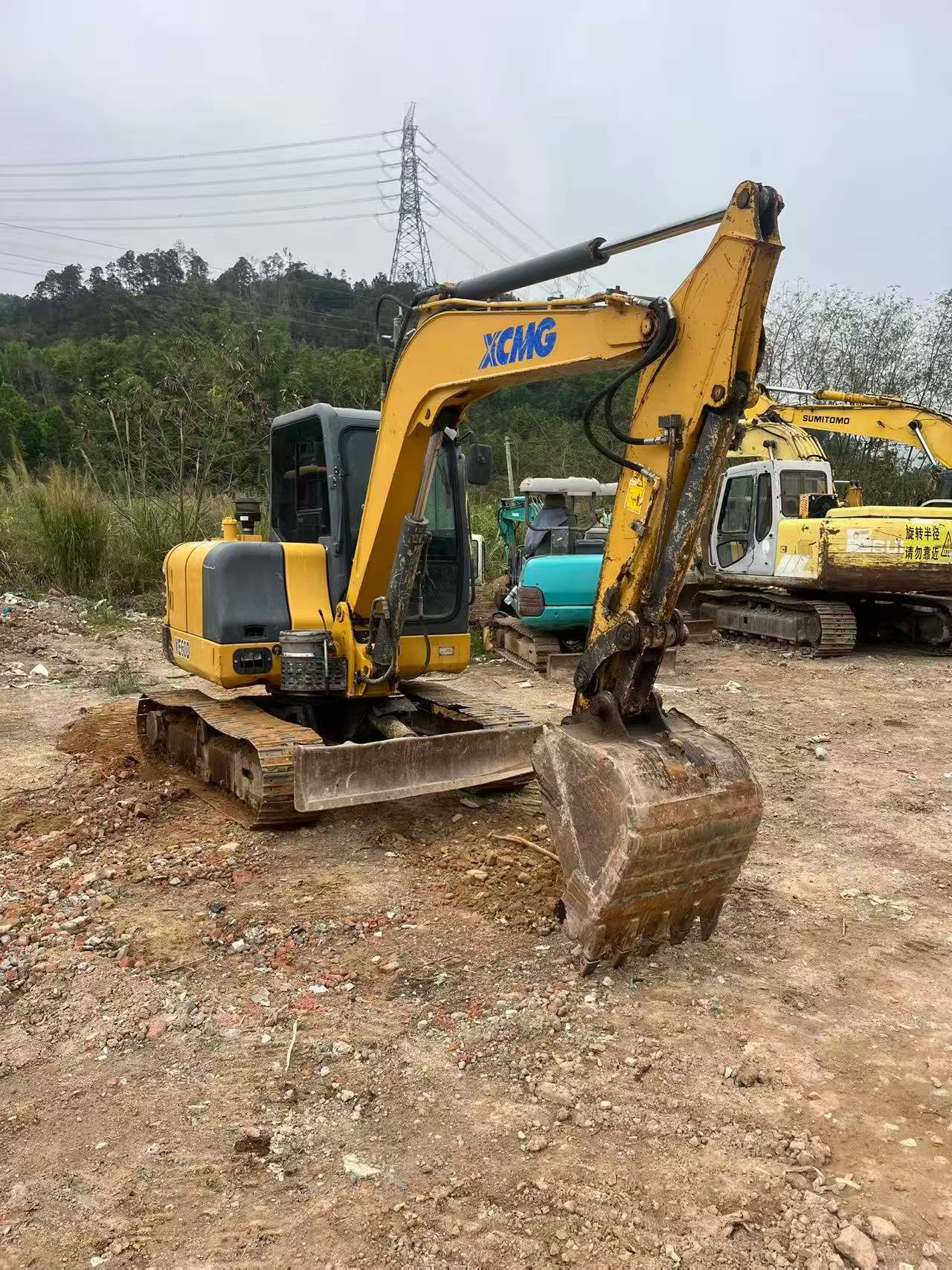 Buy XCMG XE60 Used Excavator / 2