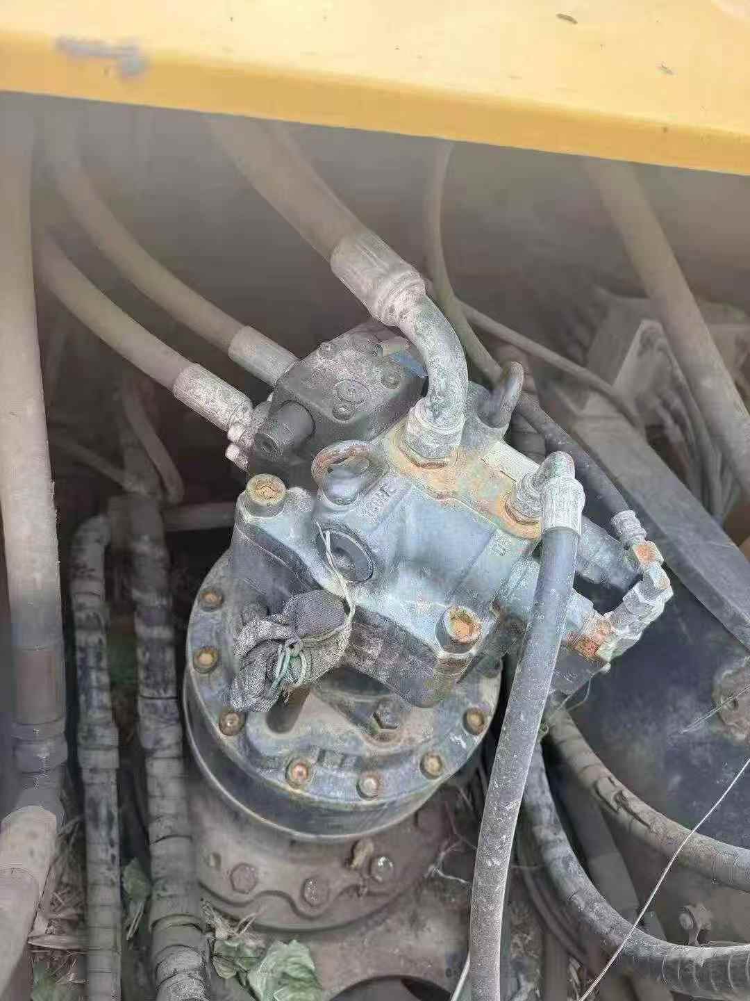 Buy XCMG XE215 Used Excavator / 6