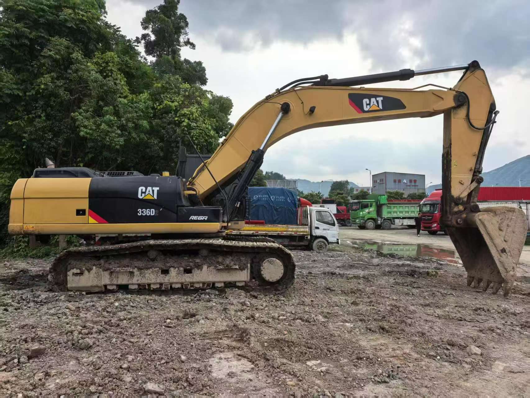 شراء حفارة Caterpillar 336E مستعملة / 5
