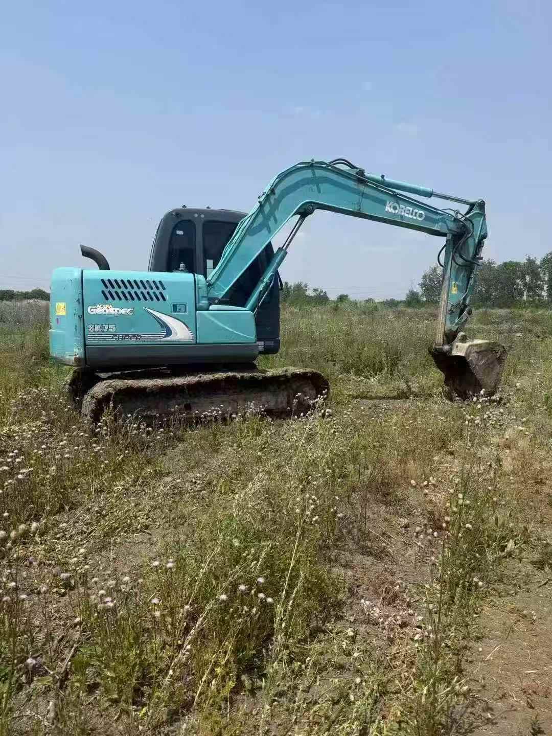 Buy Kobelco SK75 Used Excavator / 3
