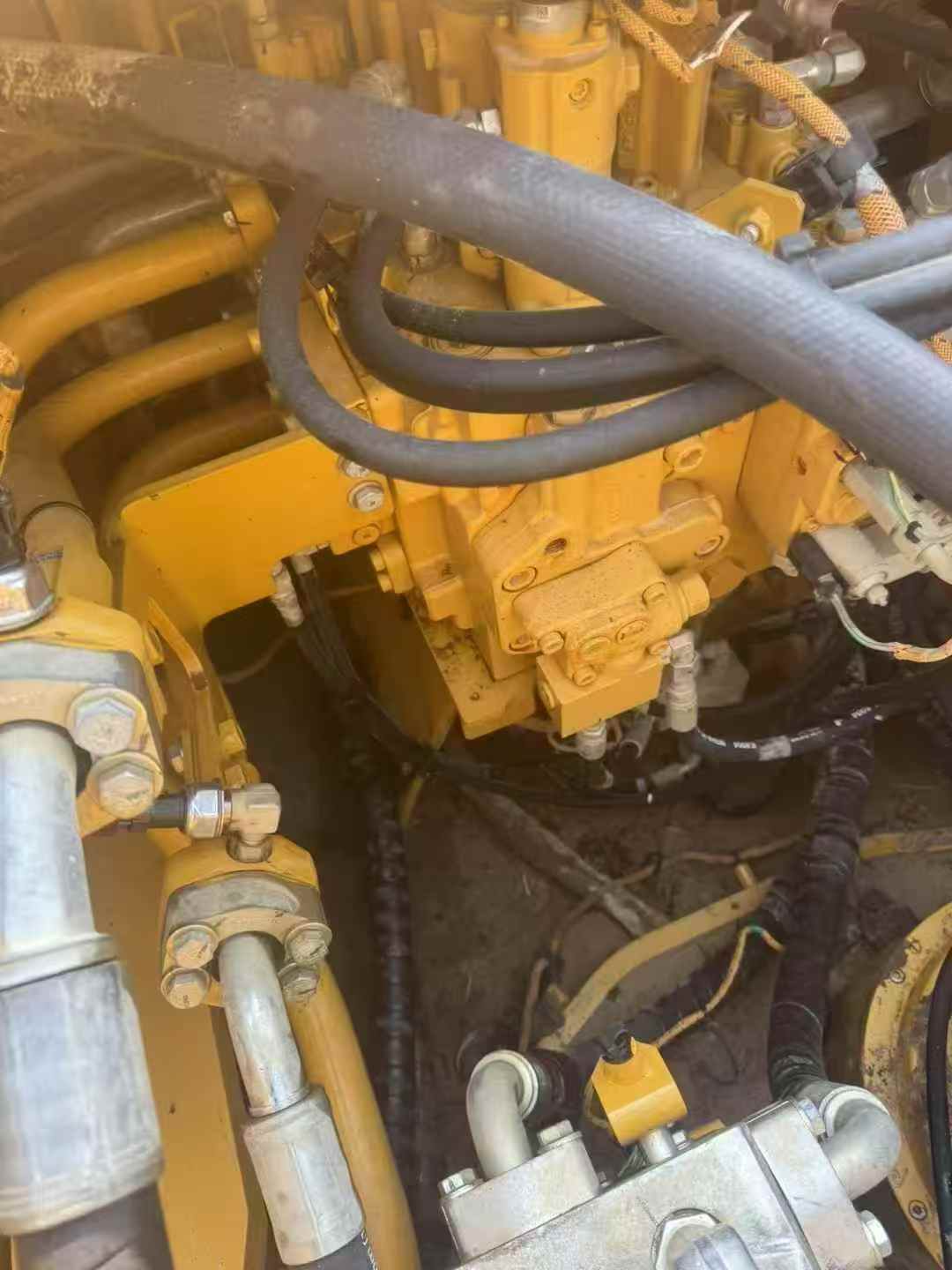 Buy Caterpillar 349E Used Excavator / 7