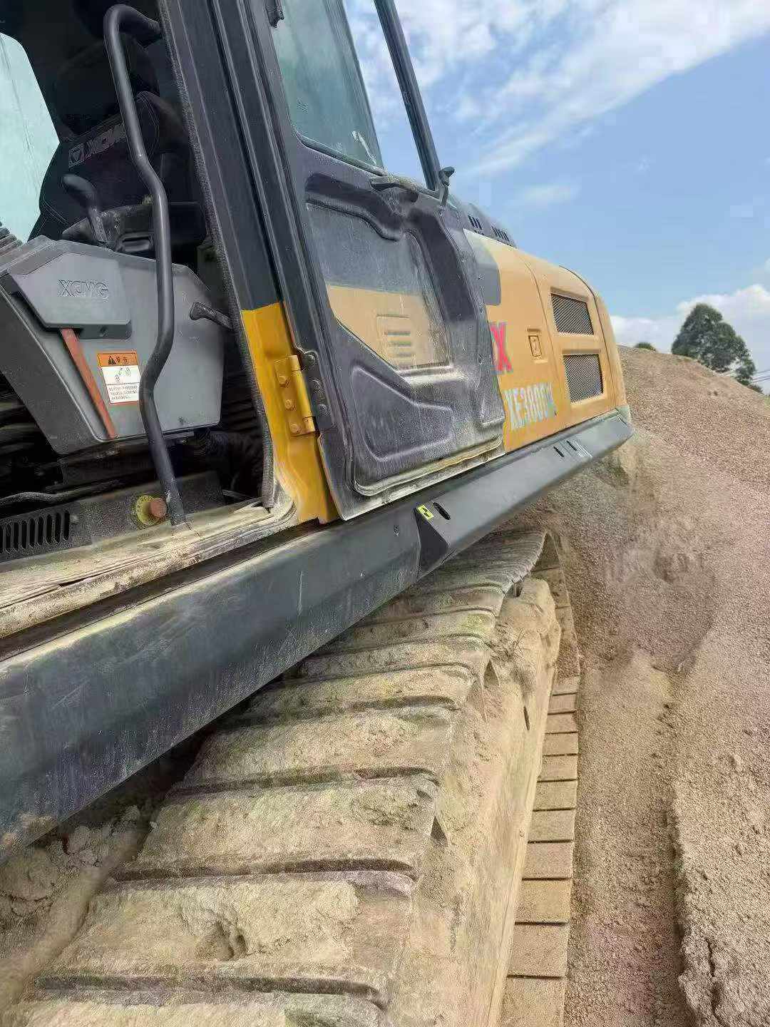 Buy XCMG XE380K Used Excavator / 8