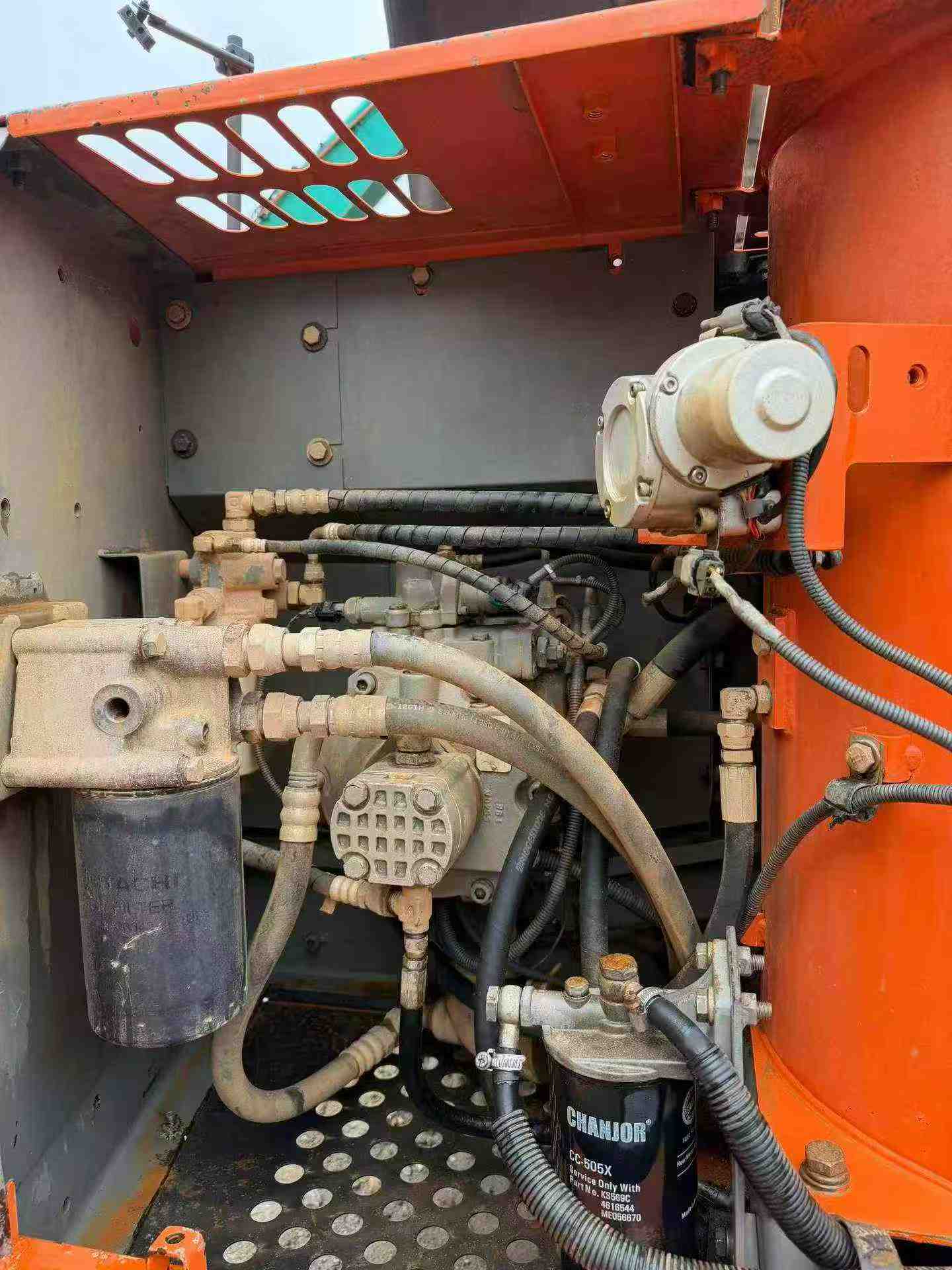 Buy Hitachi EX120-6 Used Excavator / 5