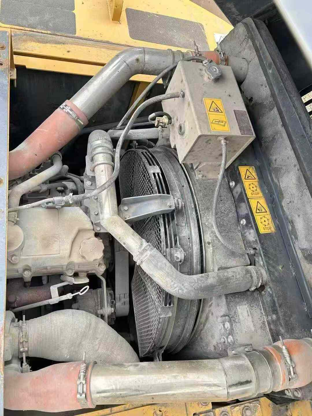 Compre Excavadora XCMG XE370 Usada / 7