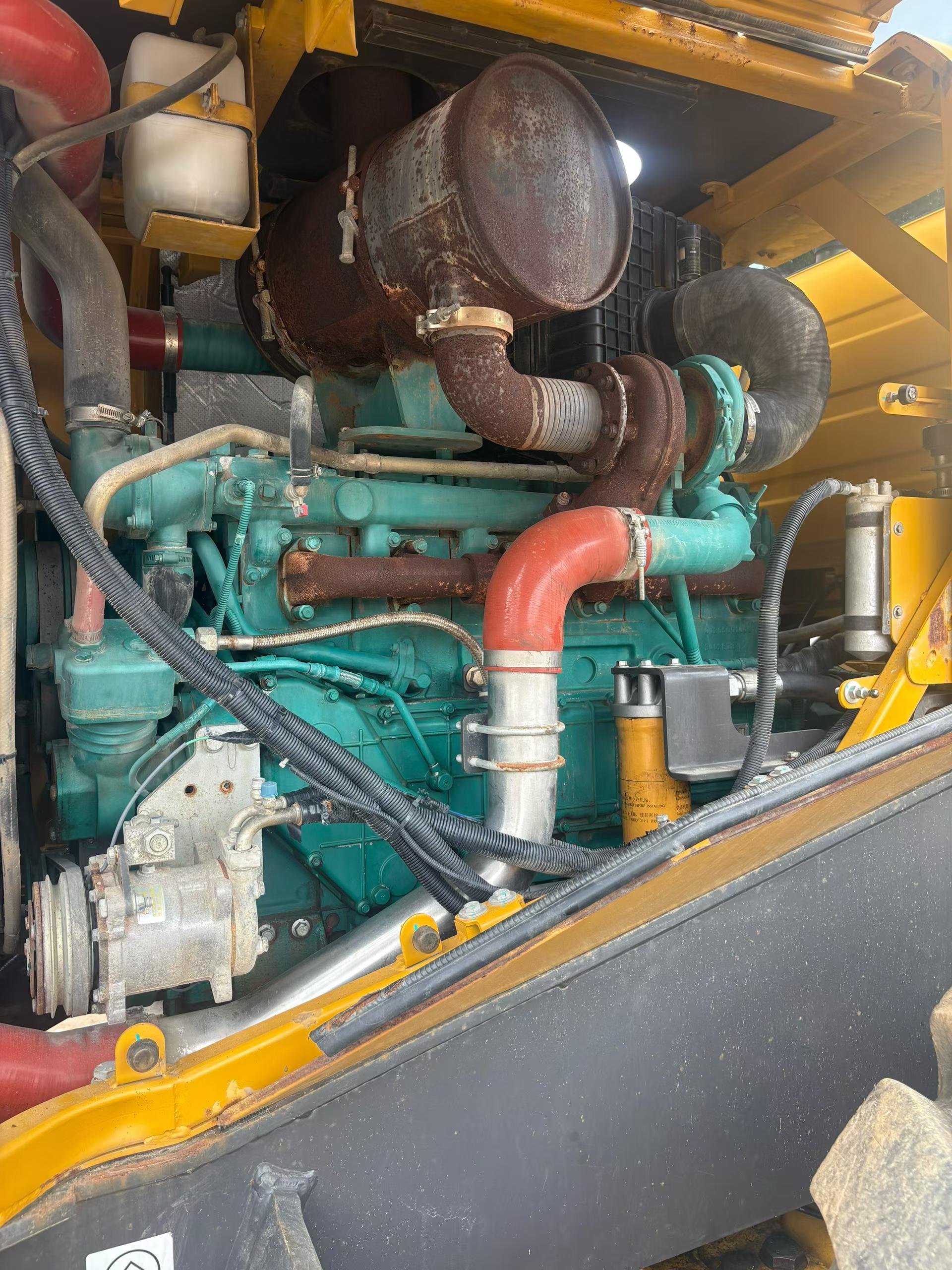 شراء محملة SDLG L955 مستعملة / 3