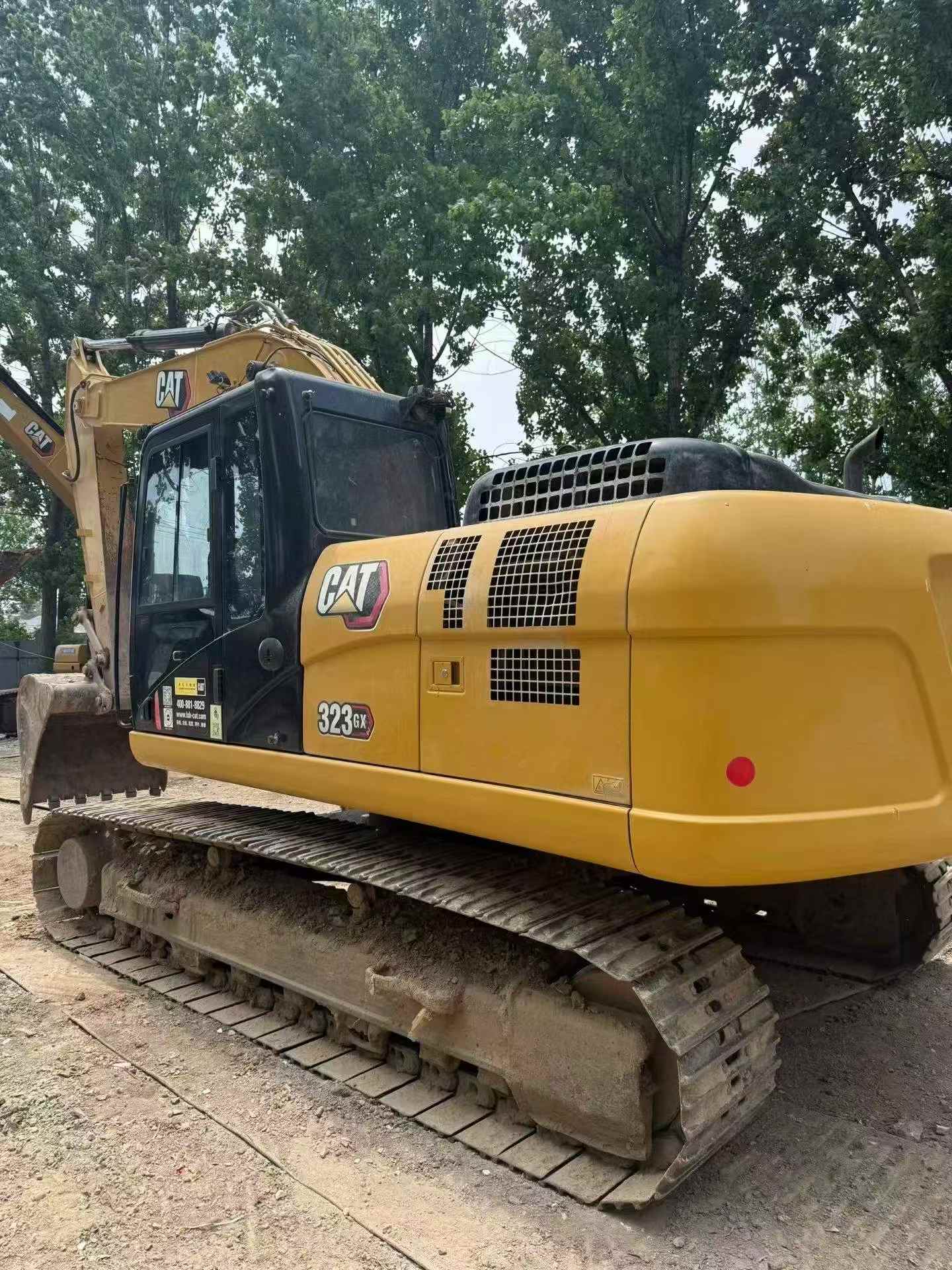 Buy Caterpillar 323 Used Excavator / 8 Buy Caterpillar 323 Used Excavator / 8