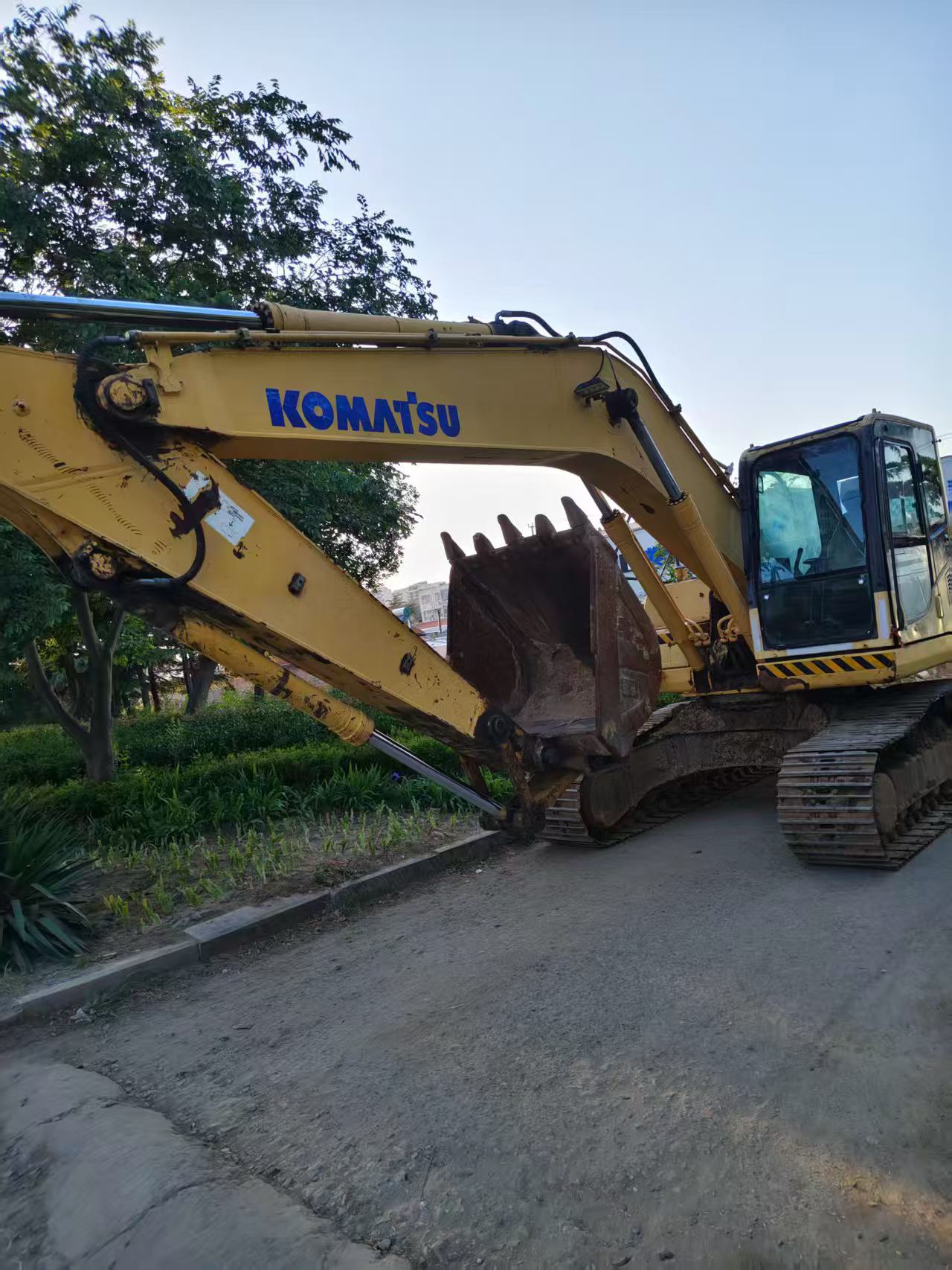 Comprar Komatsu PC200-8 Usado Excavadora