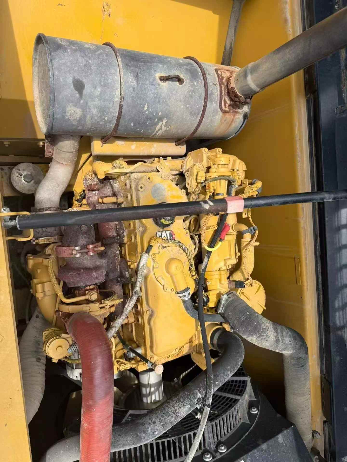 Buy Caterpillar 323 Used Excavator / 3 Buy Caterpillar 323 Used Excavator / 3