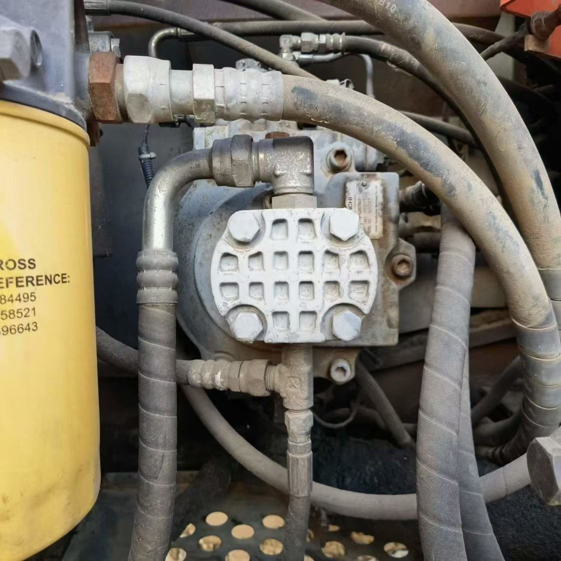Купить Подержанный Экскаватор Hitachi EX120 / 3