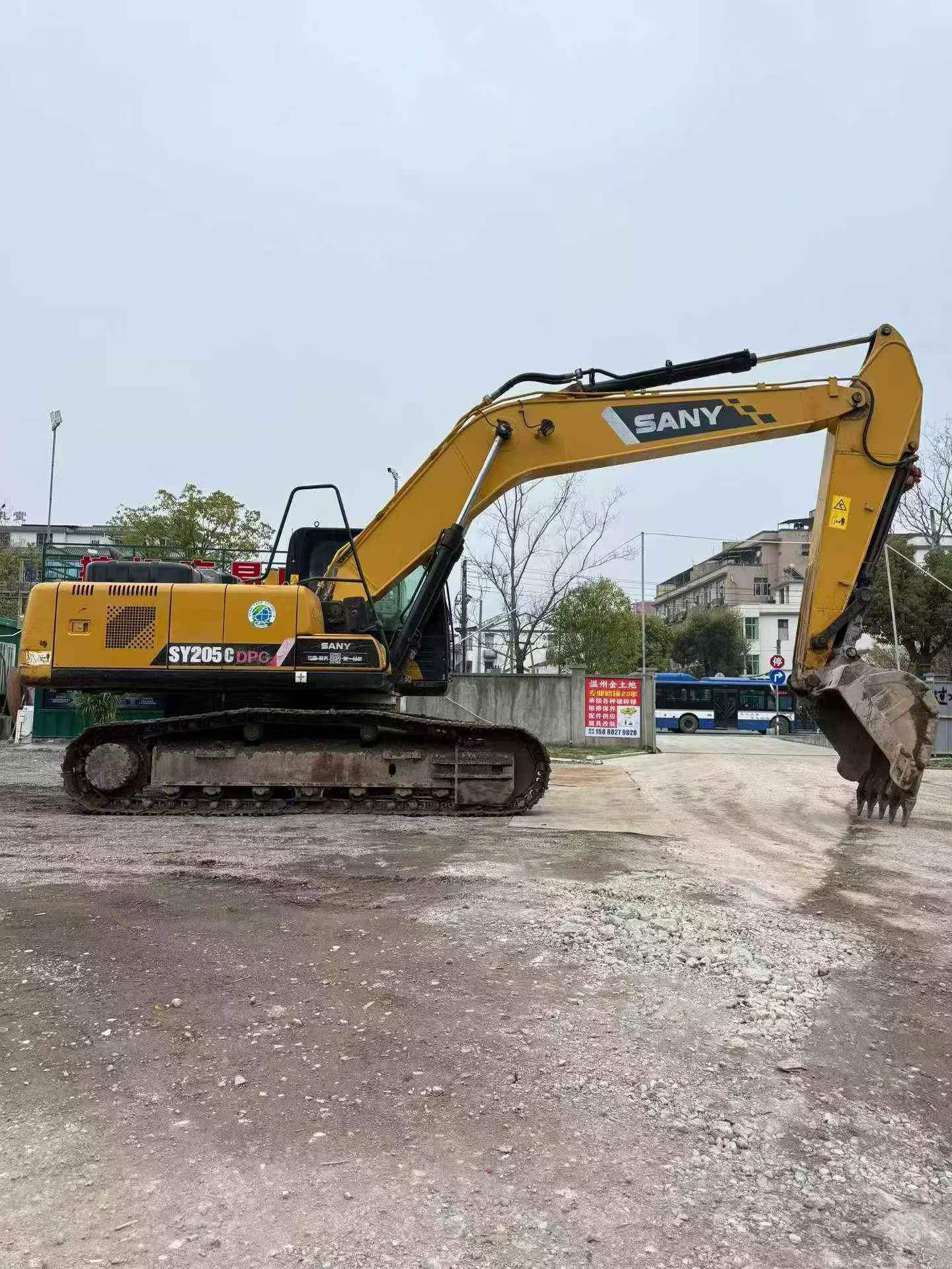 Купить Sany SY205C Подержанный Экскаватор