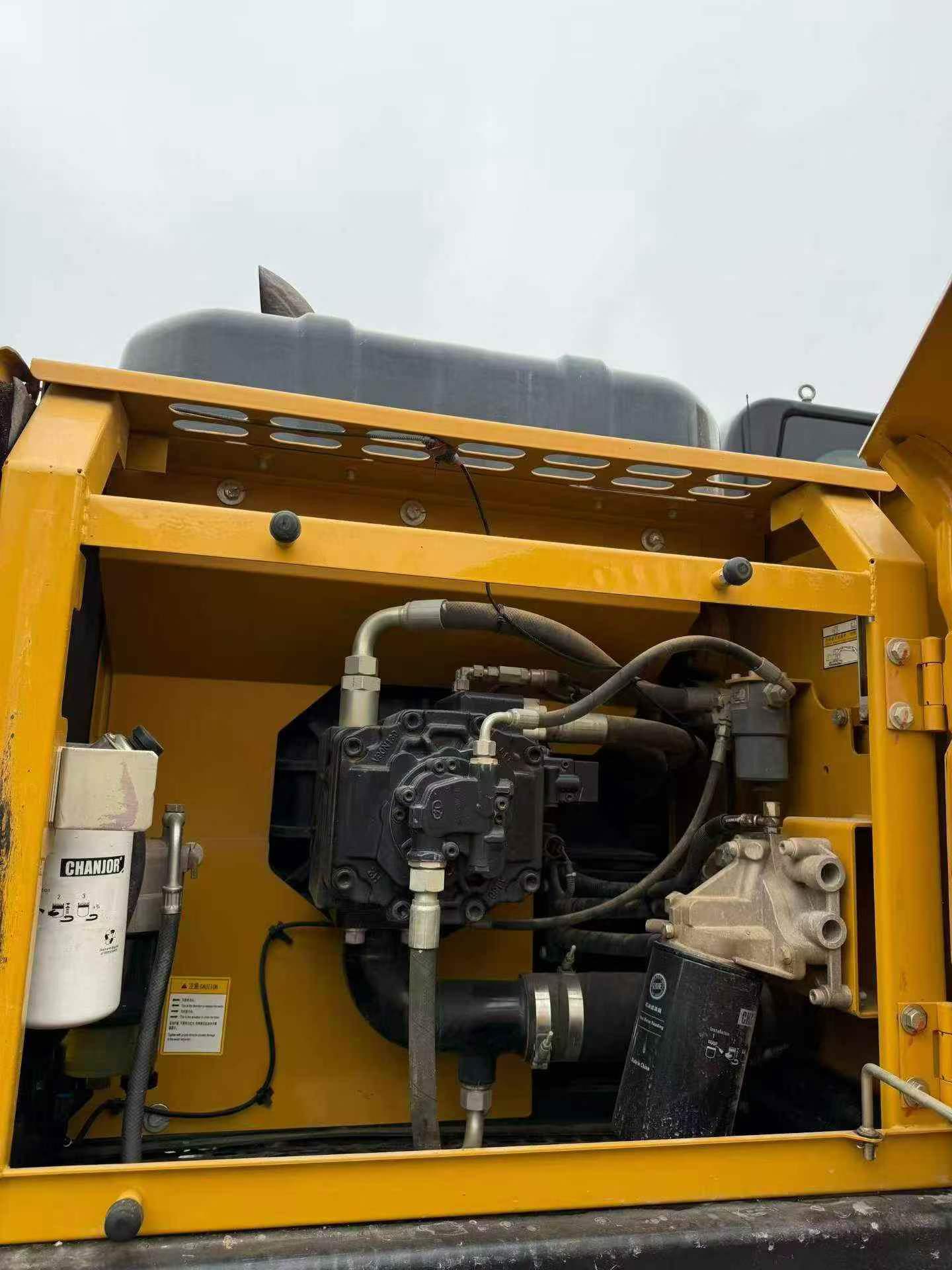 Compre Excavadora Sany SY205C Usada / 7