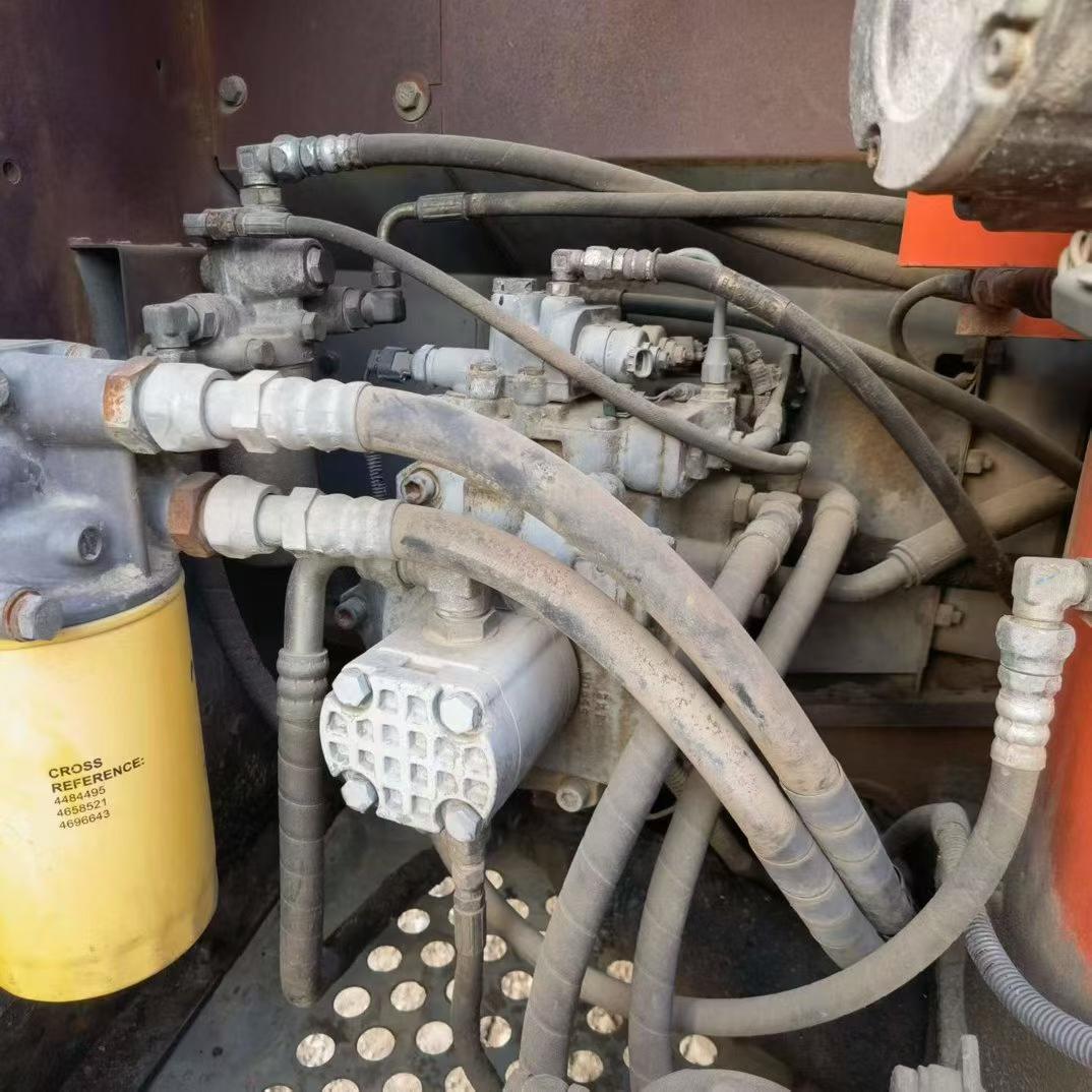 Купить Подержанный Экскаватор Hitachi EX120 / 4