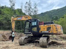 Buy Sany SY205C Used Excavator / 3 Buy Sany SY205C Used Excavator / 3