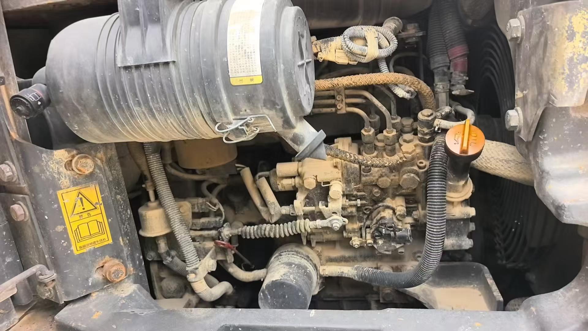 Compre Escavadeira Komatsu PC50MR-2 Usada / 2