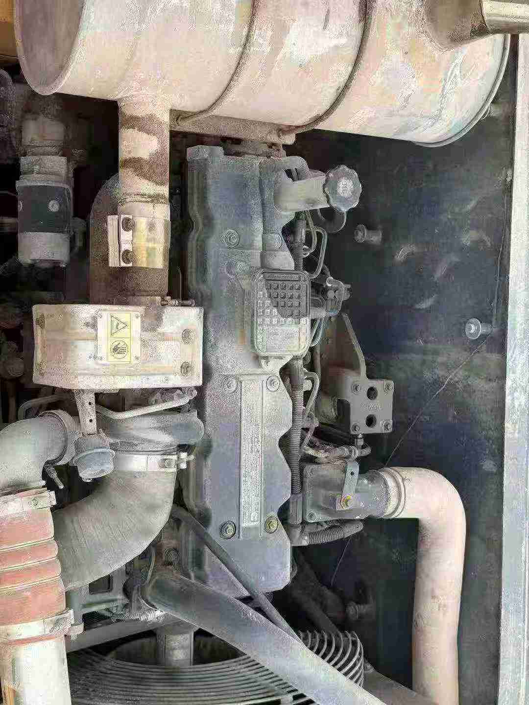 Compre Excavadora Hyundai R215VS Usada / 5