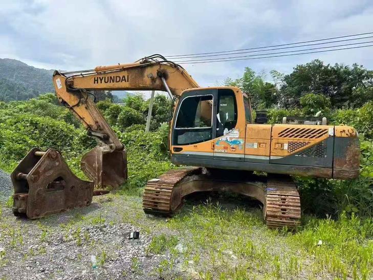 Buy Hyundai R275LC-9T Used Excavator / 1