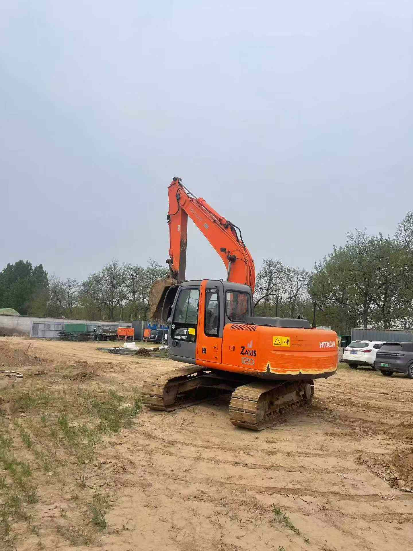 Buy Hitachi EX120-6 Used Excavator / 2