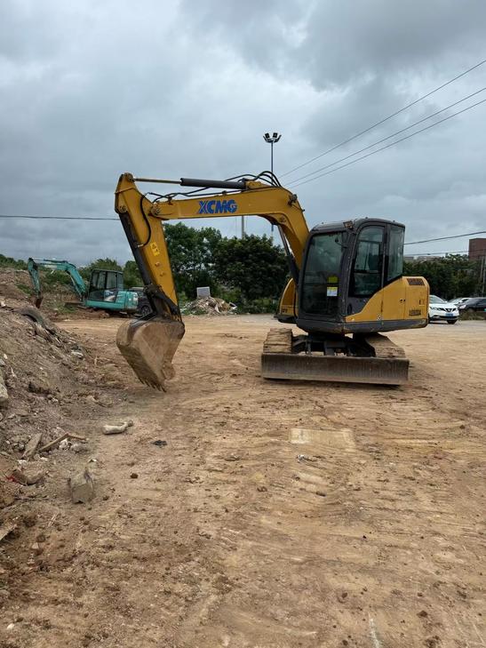 Buy XCMG XE80 Used Excavator / 1