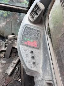 Buy Hitachi EX200-5 Used Excavator / 4 Buy Hitachi EX200-5 Used Excavator / 4