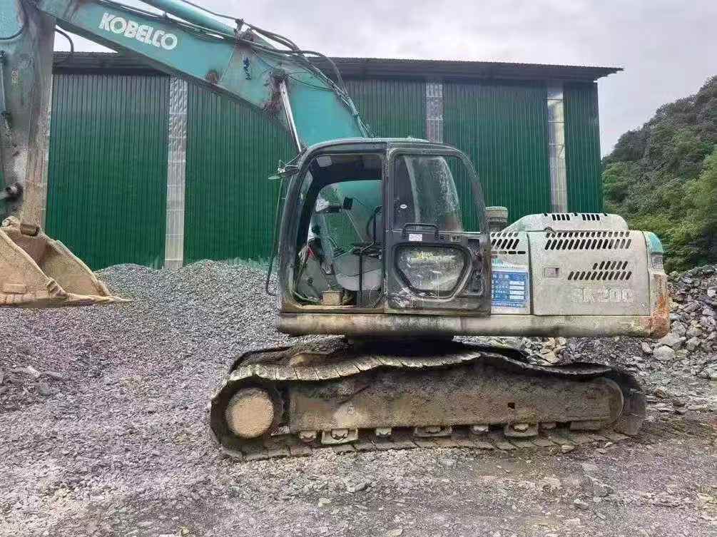 Buy Kobelco SK2008 Used Excavator / 2 Buy Kobelco SK2008 Used Excavator / 2