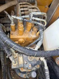 Buy Sany SY135 Used Excavator / 5 Buy Sany SY135 Used Excavator / 5