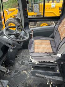 Buy LiuGong CLG855 Used Loader / 7 Buy LiuGong CLG855 Used Loader / 7