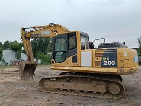 Buy Komatsu PC200-8 Used Excavator / 3 Buy Komatsu PC200-8 Used Excavator / 3