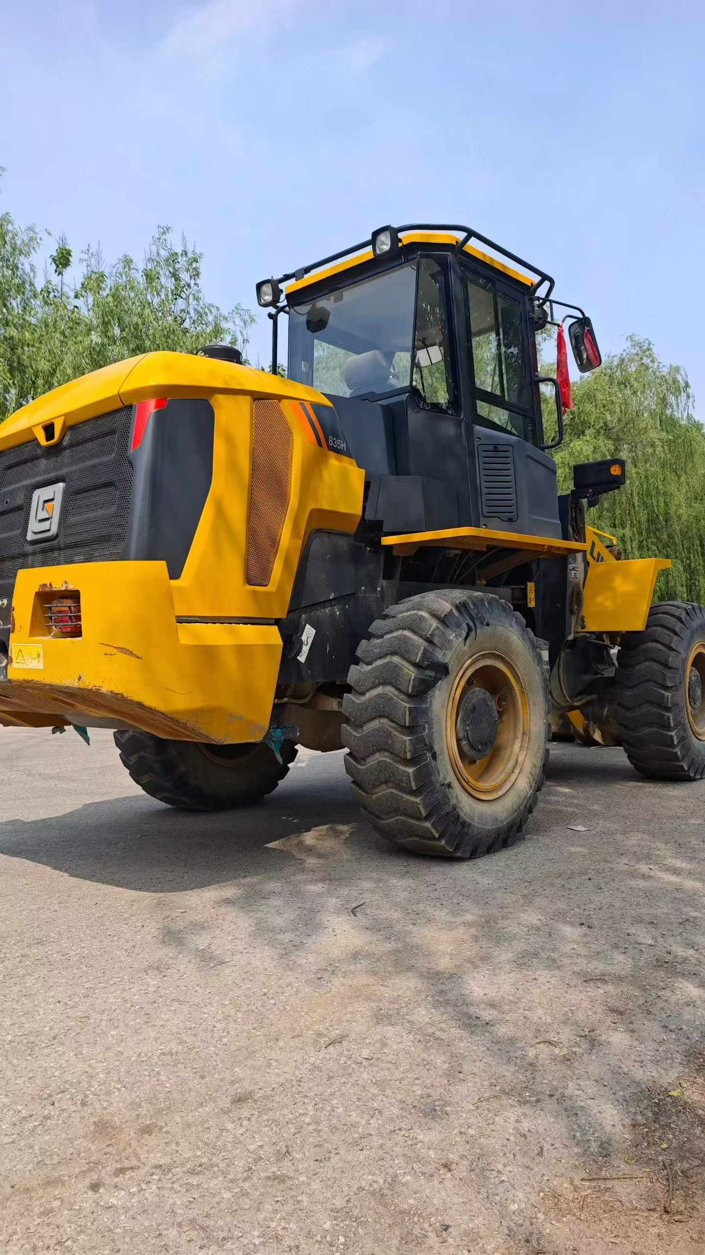 Buy LiuGong 835 Used Loader