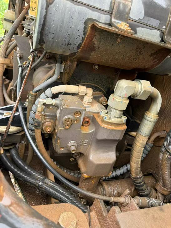 Buy Sany SY55 Used Excavator / 1