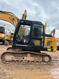 Buy Sany SY125C Used Excavator / 3 Buy Sany SY125C Used Excavator / 3
