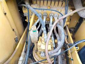 Buy Caterpillar 323 Used Excavator / 5 Buy Caterpillar 323 Used Excavator / 5
