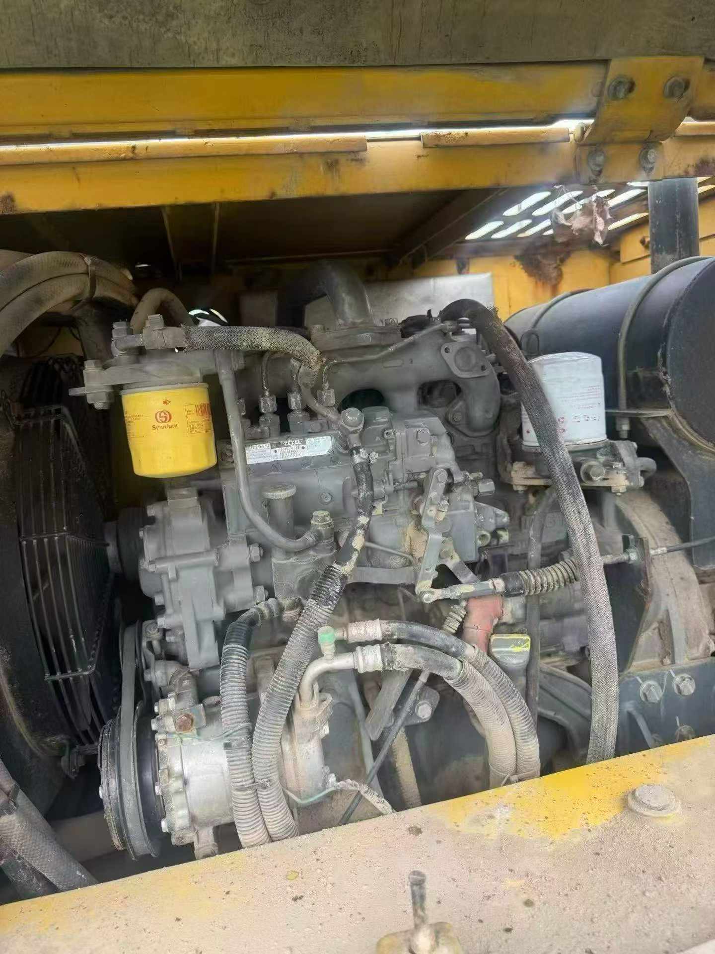 شراء حفارة XCMG XE80 مستعملة / 3
