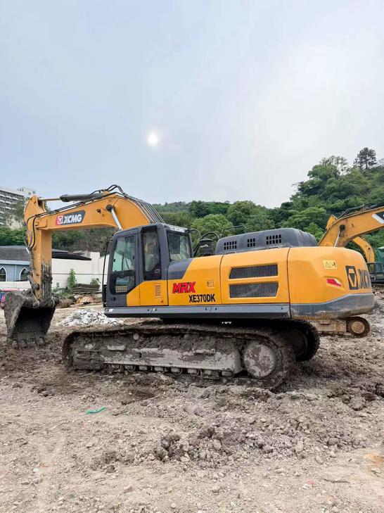Buy XCMG XE370 Used Excavator / 1