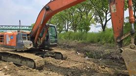 Buy Hitachi ZX200-5G Used Excavator / 2 Buy Hitachi ZX200-5G Used Excavator / 2