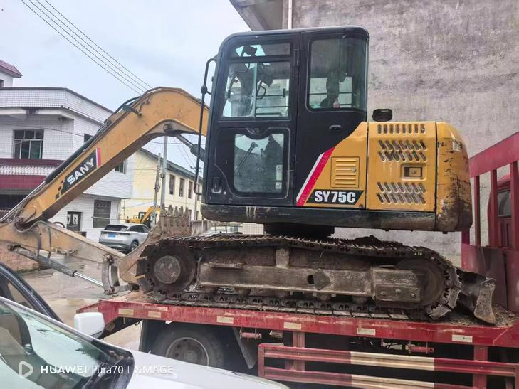 Buy Sany SY75 Used Excavator / 1