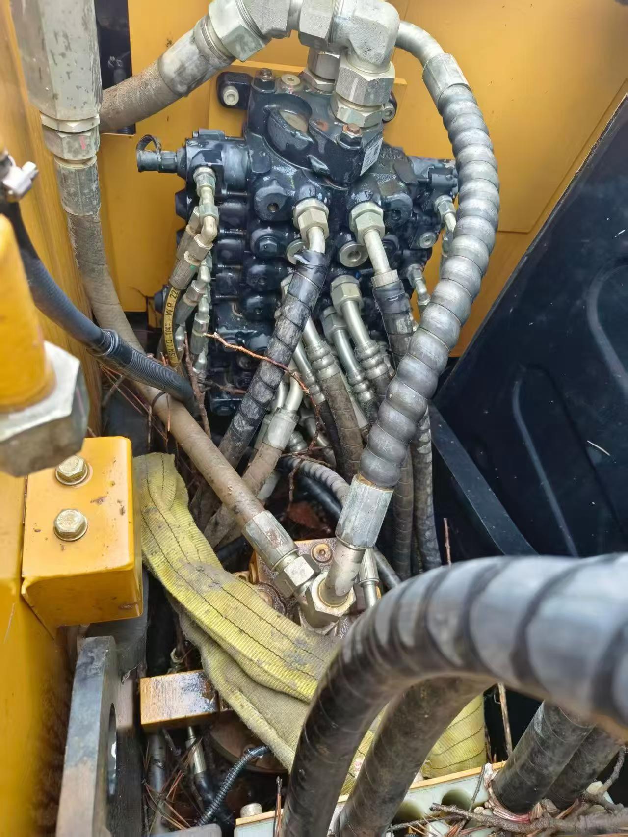 Buy Sany SY75 Used Excavator / 8