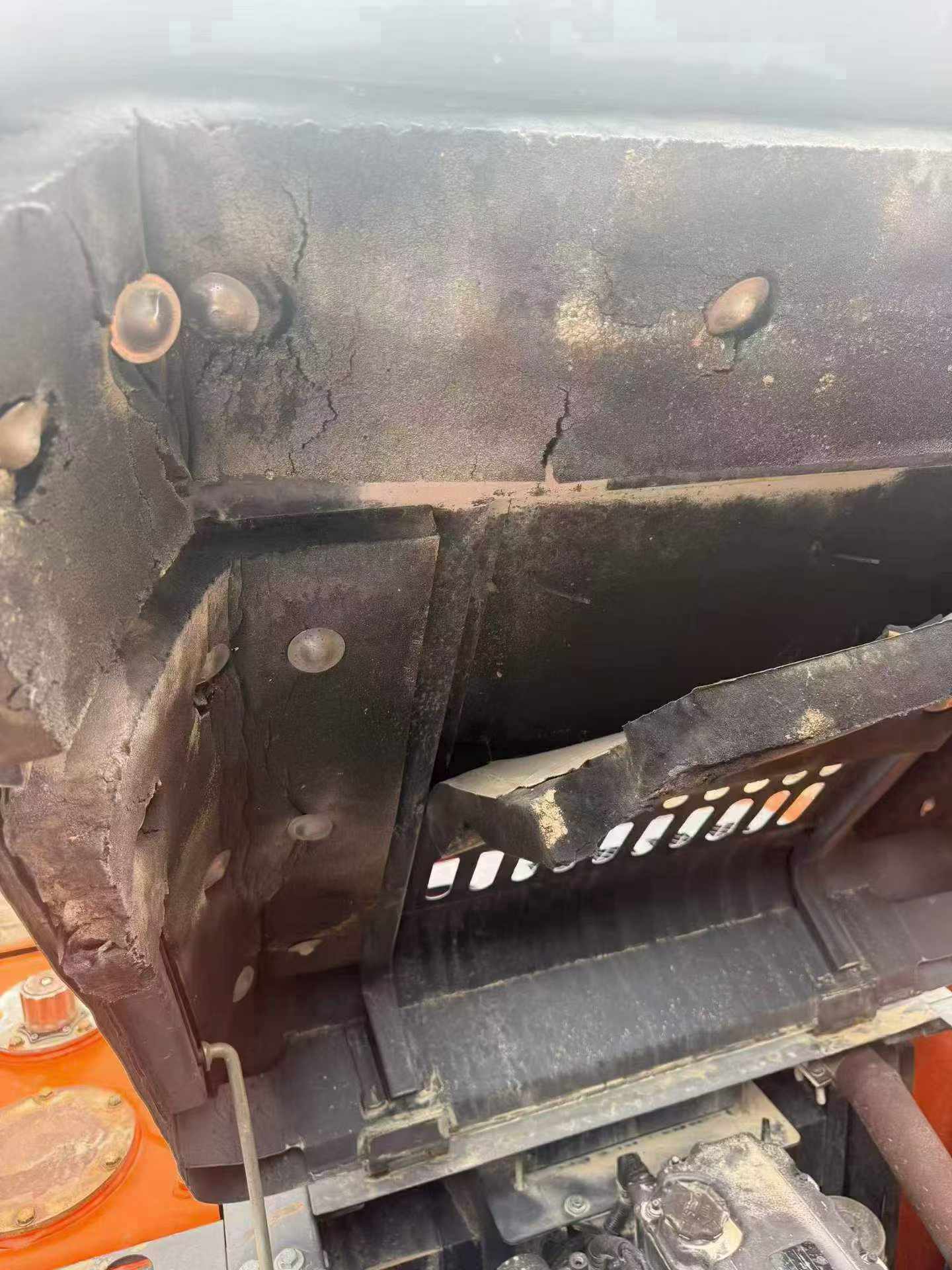 Buy Doosan DX260LC Used Excavator / 4