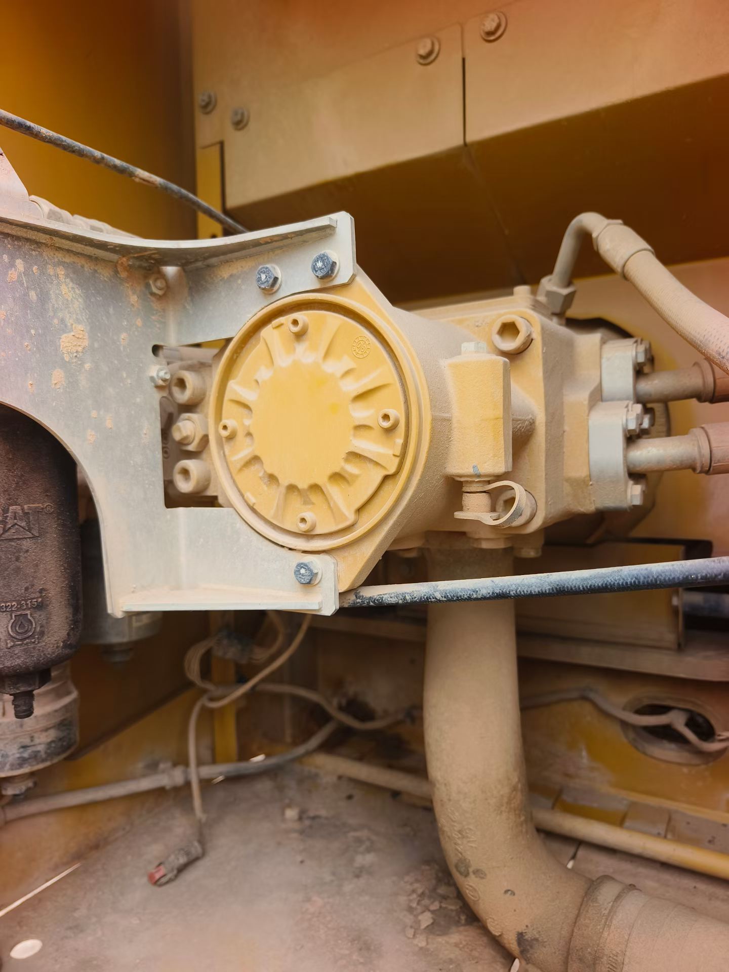 Buy Caterpillar 326DL Used Excavator / 4 Buy Caterpillar 326DL Used Excavator / 4