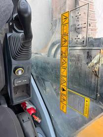 Buy Sany SY650H Used Excavator / 3 Buy Sany SY650H Used Excavator / 3