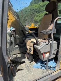 Buy XCMG XE135B Used Excavator / 9 Buy XCMG XE135B Used Excavator / 9
