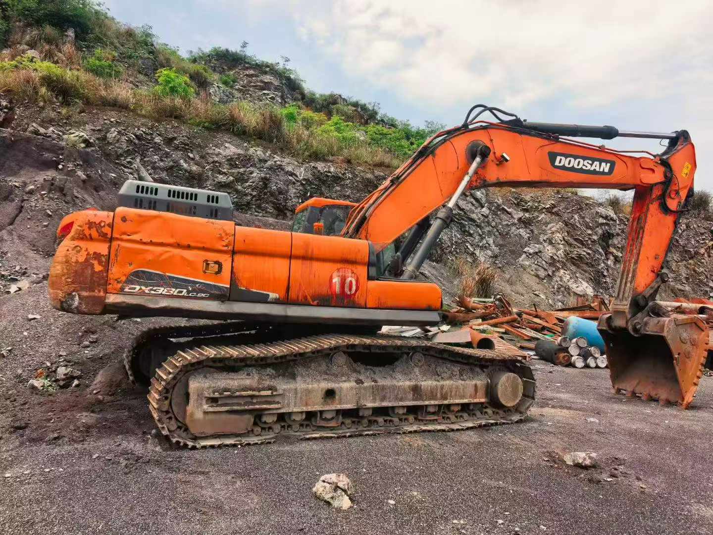 Buy Doosan DX380 Used Excavator / 3