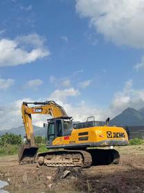 Buy XCMG XE370 Used Excavator / 9 Buy XCMG XE370 Used Excavator / 9